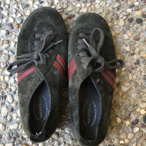 MERRELL Duet Sport Yew Green Suede Lace Up Sneaker - Picture 4 of 5